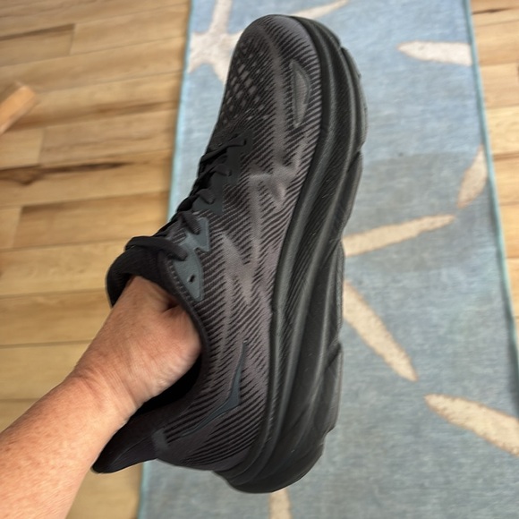 HOKA ONE ONE Clifton 9 Wide Black Shoes- sz 11 - Picture 7 of 8